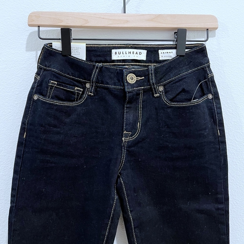 Bullhead Low Rise Skinny Blue Jean - Picture 3 of 11